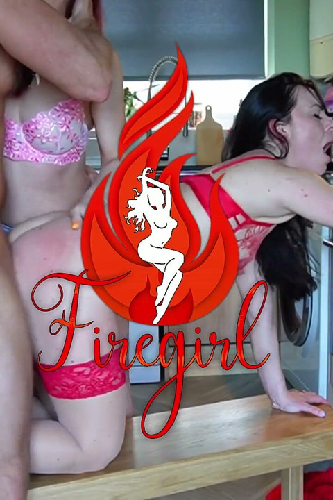 Two Girls Fucked a Guy for Discoumt