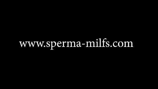 Ateşli sperma-orta yaşlı seksi kadın seksi Natalie için boşalma ve dölleme 60717
