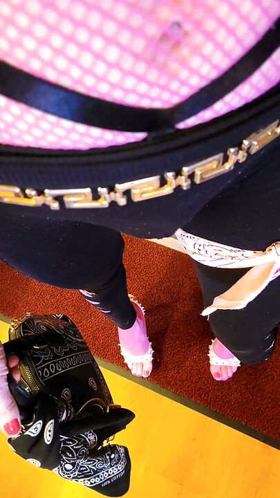 Ripped Leggings, Bodyrose, Studded Pink Stiletto Heels, Vanessabitchx Latex Thong Parischiennetrvprod91