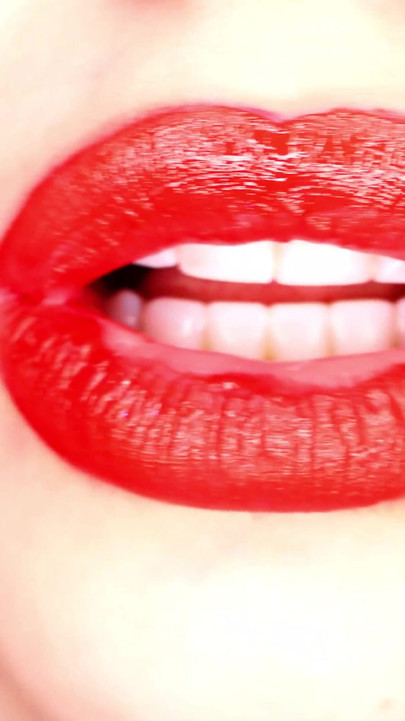 4K Applying red lipstick and smoking hookah on black background