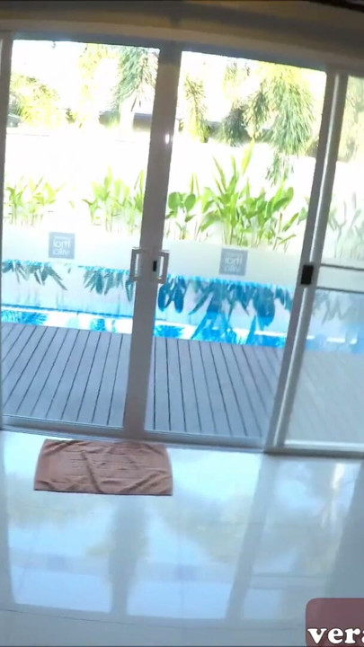 Young German blonde has amateur sex date on holiday, POV | Clip 2