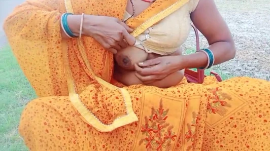 bhabhi ko coco cola pilakar chudai kiya