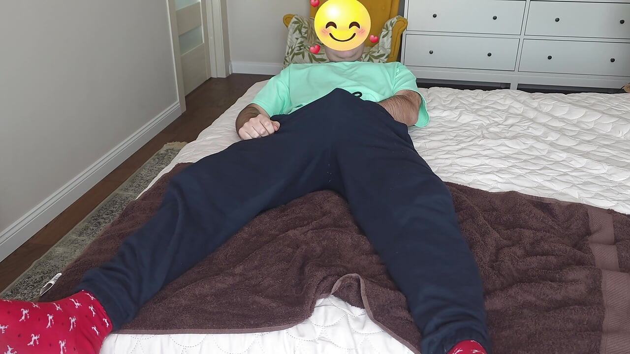 Accidental cum during a striptease session