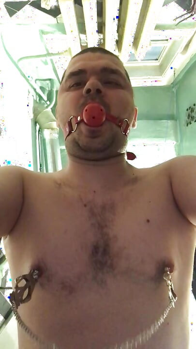 Nännipuristimet ja suukapulat kotona