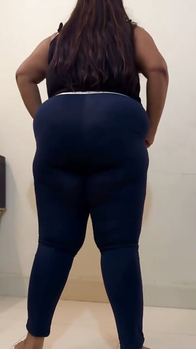 Sfw Vlog: Big Ass BBW Big Boobs Muslim Girl Anippe Show Her Morning Routing!