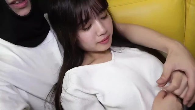 Asian Angel 15187