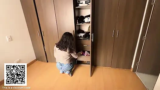 Playing making a lesbian threesome with our FunsDeepYen doll