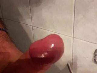 Cumshot clip