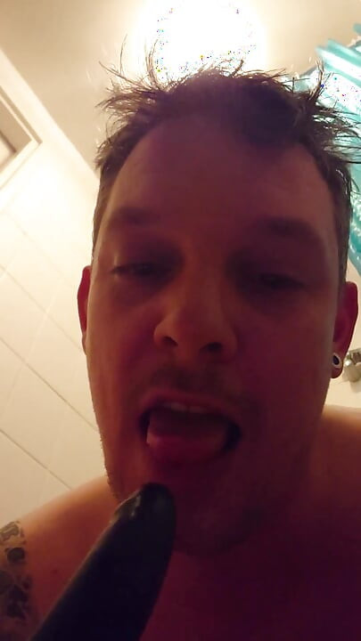 Vibrador sul de joelhos