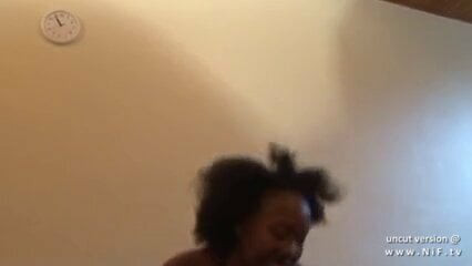 Jeune black essaie la sodomie