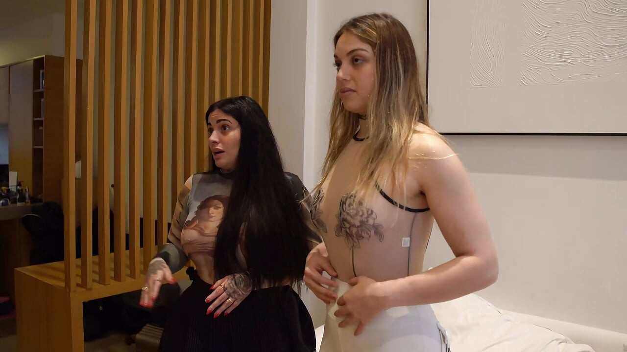 Don Bergolinni seeks his muse The most bizarre lesbian casting in Buenos Aires