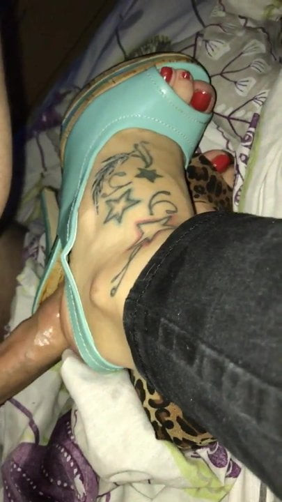 Shoe fuck!!