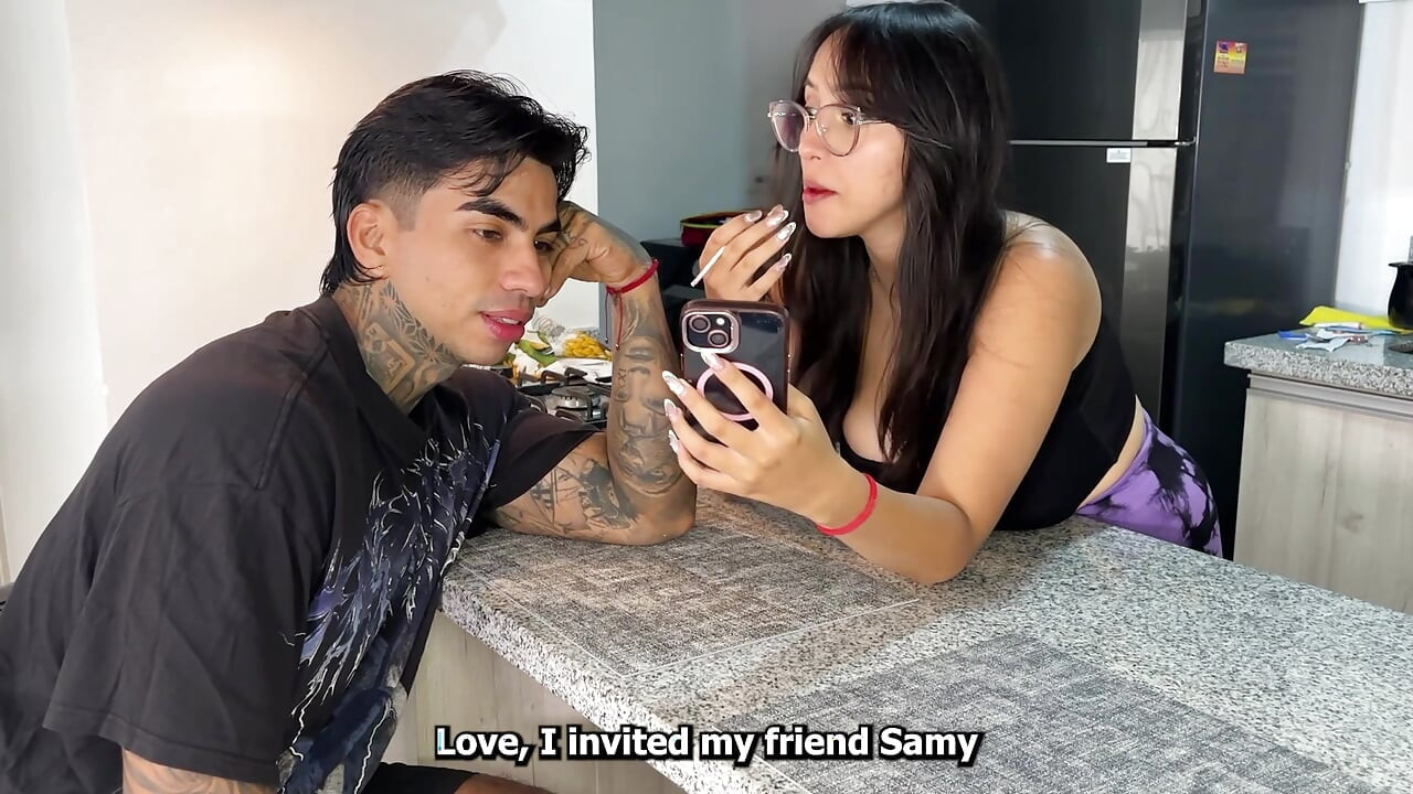 I fuck my girlfriend's best friend behind her back