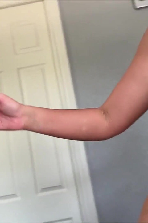Horny Stepmom Convinces Stepson Clean Room by Offering to Fuck Him