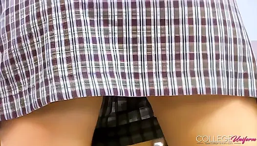 Fiona G'nin yer aldığı yazlık elbise çekimi