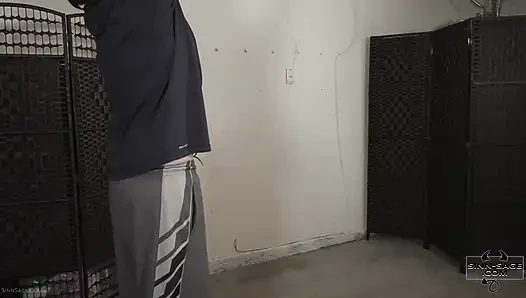 Damsel in Despair Menampilkan Sinn Sage