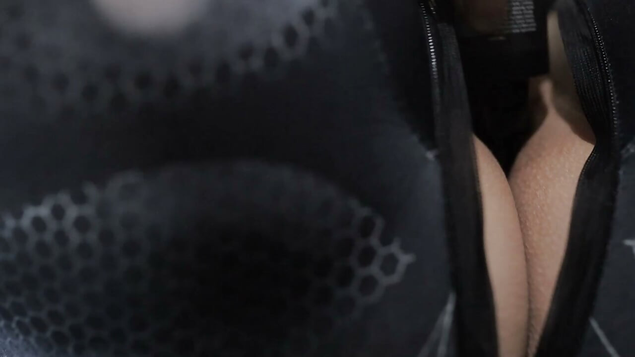 It's nice to fuck an Indonesian girl with a smooth body and Spiderman cosplay