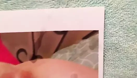 Güzel evli kadın boşalıyor
