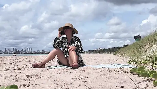 Üvey oğlunu baştan çıkarıyorum ve onu tabu oyunlarına dahil ettim