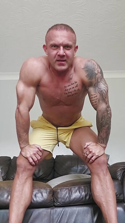 Alpha Giant Fetish & Sph