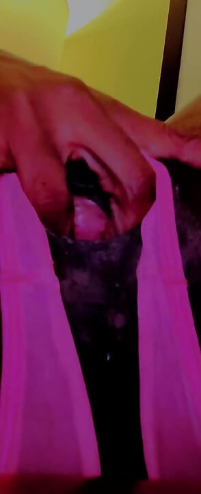 รูตูดสีชมพูสีชมพู