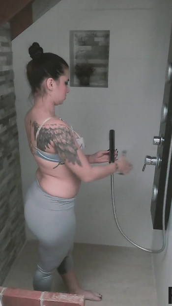 POV Temptation Piss Desperate Wet Pants New Bathroom