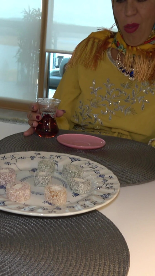 An Arab stepmother with a big ass is penniless fucking with her shy son-in-law | Clip 1