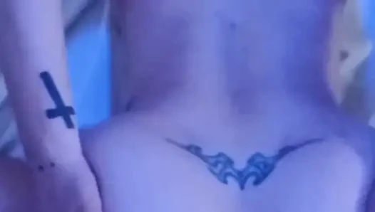 This girl gives me the best anal