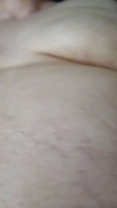 Couple T4T ; J’encule bruyamment la bite de mon copain (clito) par voie orale