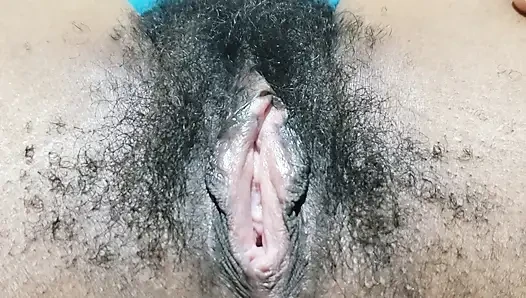 Hot Hairy MILF Pussy Close Up With Seductive Amateur Energy