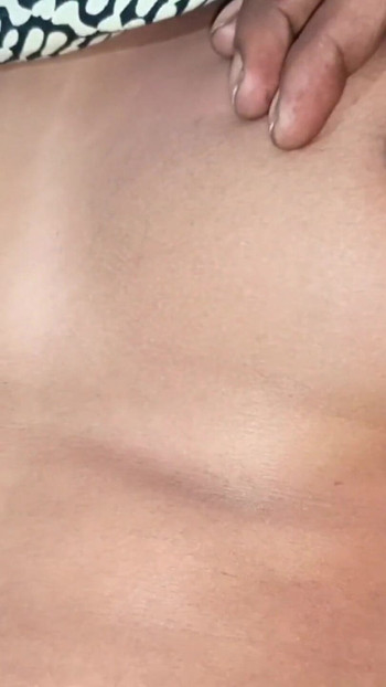 X η γκόμενα πιπιλίζει πούτσο και δοκιμάζει πρωκτικό σεξ για πρώτη φορά, σκληρό βίντεο με επώδυνο γαμήσι στον κώλο μέρος 1 | Κλιπ 3