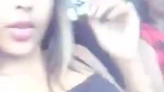 Sexy meisje doet selfie 28.mp4