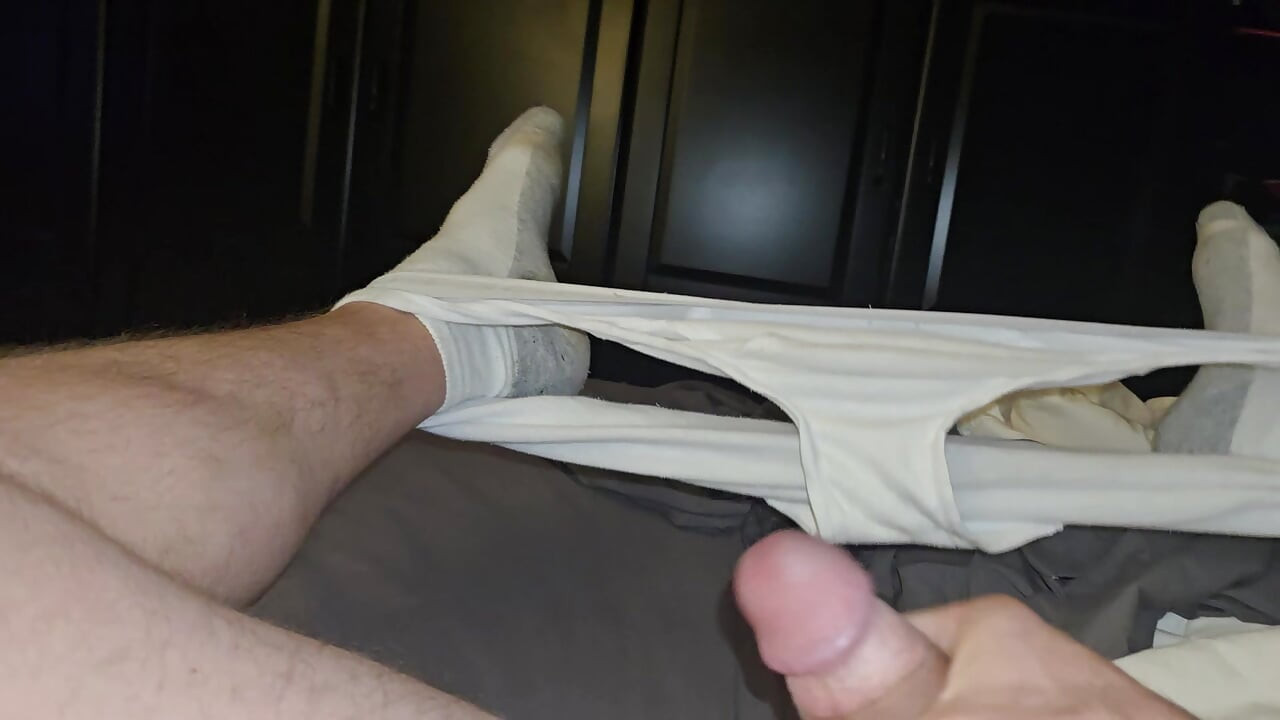 ソロ男性の射精