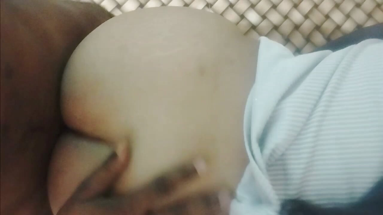 Apni sali ko raat me chudai ki