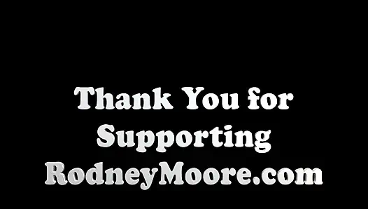 Epik kıllı kız üçlü seks! Büyük klitoris ve kıllı çalı!