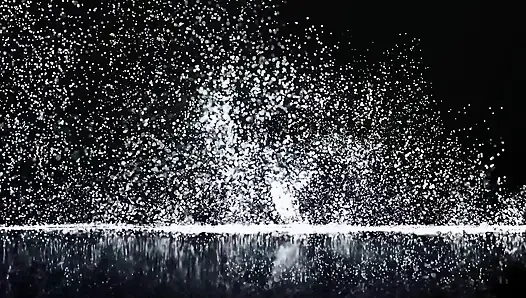 Jasmine Webb siyah amına beyaz yarak almayı seviyor