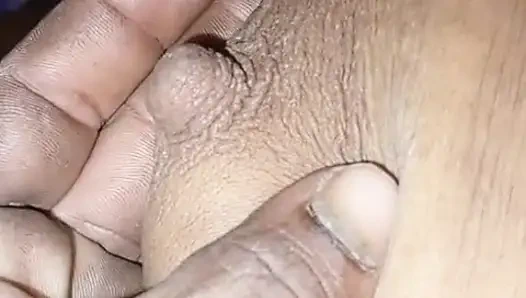 "Yeğenimin üvey annesini önünde siktim.