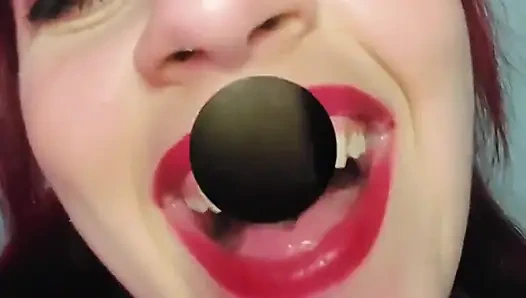 Ninfoman kız arkadaşın sikini sertleştiriyor