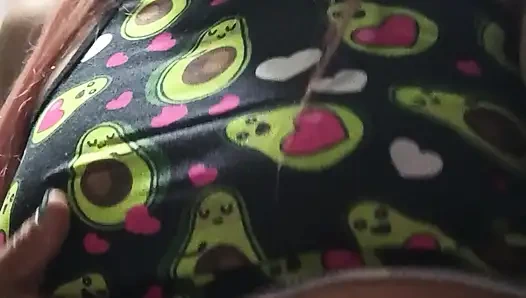 Sarung Tangan Dapur Avocado Suit Makanan Favorit Untuk Penis Lezatmu Membuatku Menyemprotkan Banyak Cum Ayah