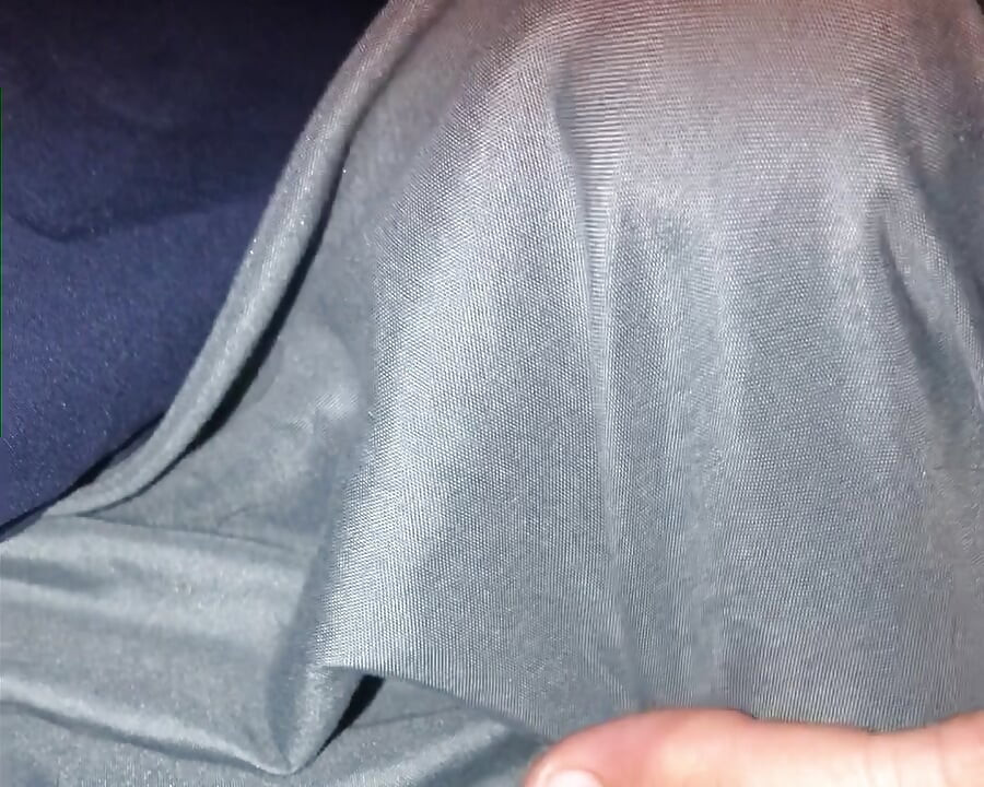 Small cock jerking off to video of big cock cumming