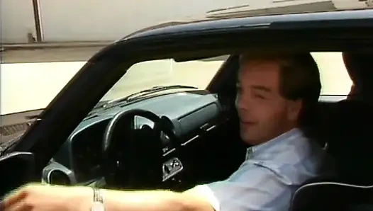 Ateşli sürtüklerle klasik Alman anal sahnesi