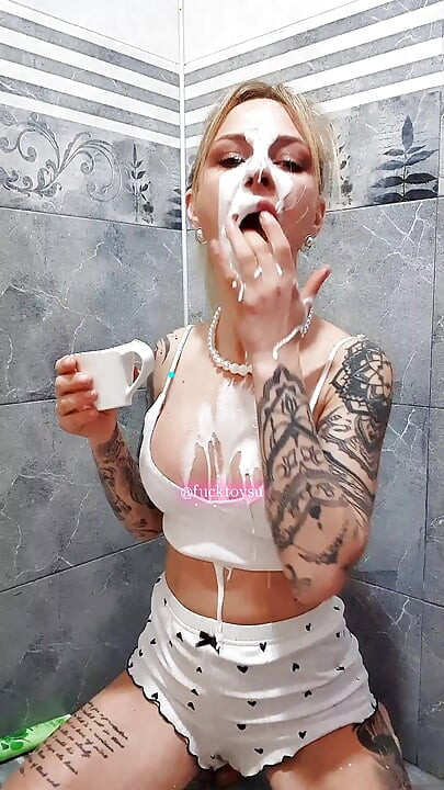 Cute babe deepthroats big dildo, intense riding with fake cum play and messy orgasm