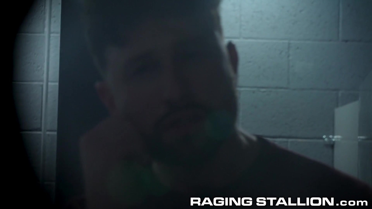 Ragingstallion-ドリュー・ディクソンが男をハメて速く犯される