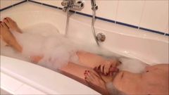 Ruined orgasm in bathtube with 7 days of saved sperm