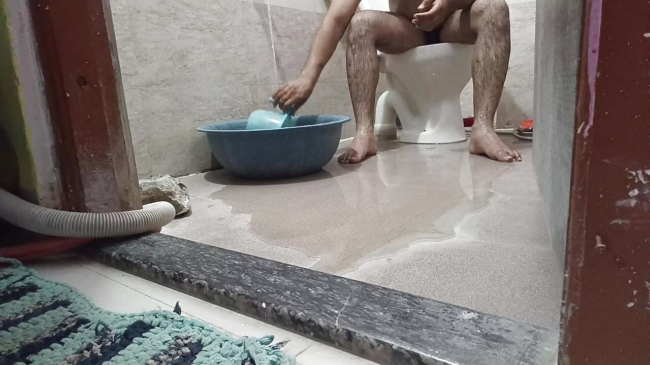 Kaun mere Sath nanga nahana pasand karenge