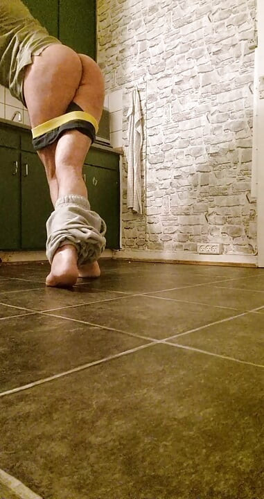 Horny big ass guy teasing his smooth asshole and rubbing into that ass