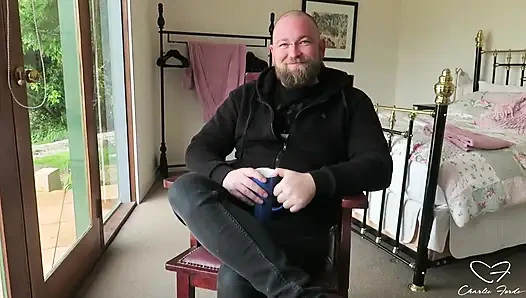 Wawancara: Caleb di Negara Ini Menampilkan Caleb Arcane