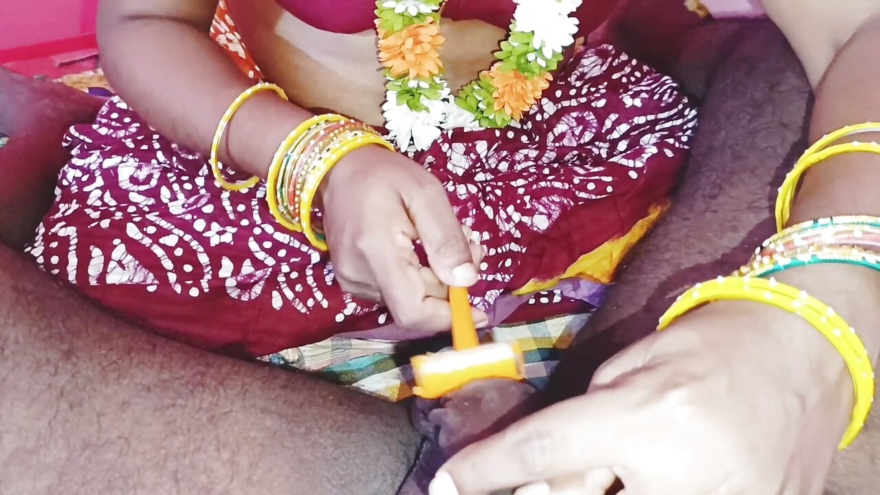 Indian Beautiful Saree Stepmom Fucking Stepson Telugu Dirty Talks.