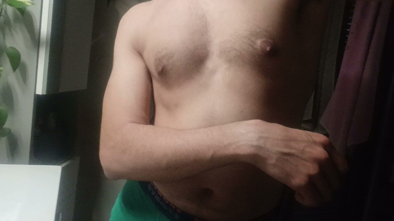 Estou à procura de alguém para fazer amor, por favor contacta-me