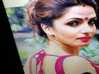 Bengalische Schauspielerin Tanushree sexy Bluse Sperma